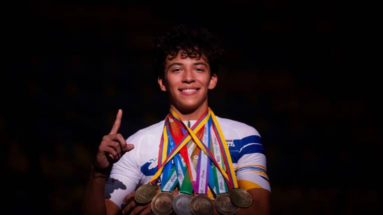 Máximo Kaleb Estrada Urrea ha tenido una Olimpiada Nacional 2026 exitosa.