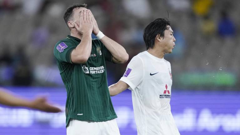 A León le quedó grande la competencia.