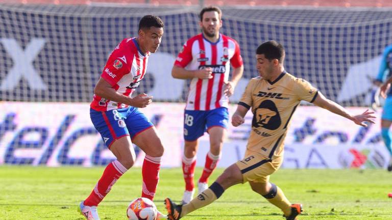 Pumas logró tres puntos valiosos en San Luis, en un duelo cargado de polémicas arbitrales.