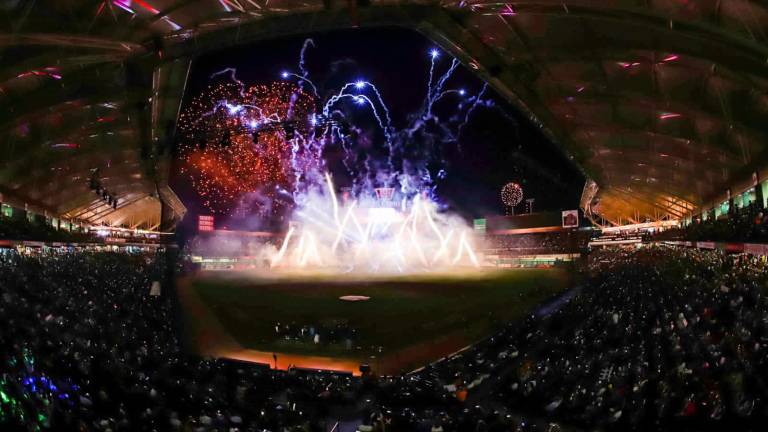 La pirotecnia se hizo presente en la casa de los 13 veces campeones de la Liga Mexicana del Pacífico.