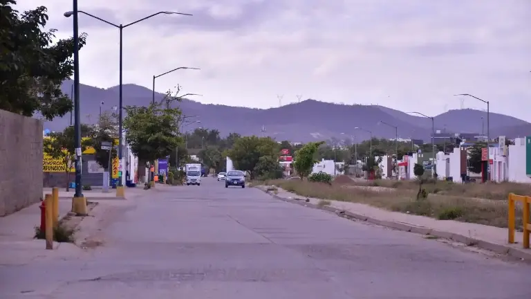 Este jueves la CFE realizará trabajos de mantenimiento en la red eléctrica en Pradera Dorada, en Mazatlán, por lo que habrá suspensión de servicio.