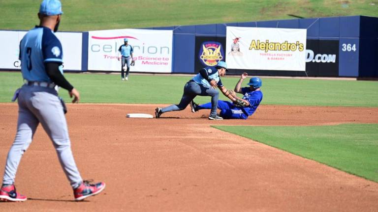 Algodoneros le dio la vuelta a Yaquis en Phoenix.
