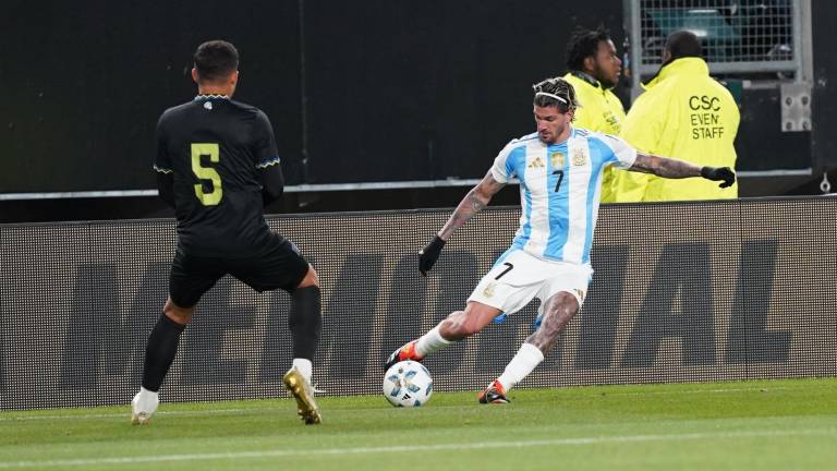 Sin Messi, Argentina derrotó 3-0 a El Salvador en su primer encuentro del año
