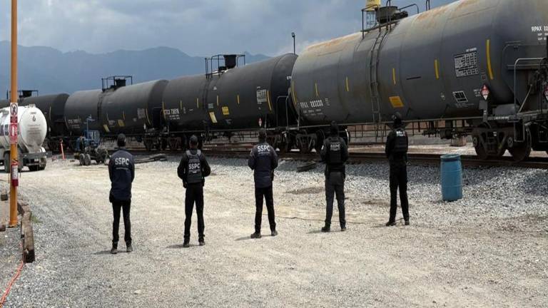 La Fiscalía General de la República busca dar uso al combustible asegurado por huachicol fiscal.