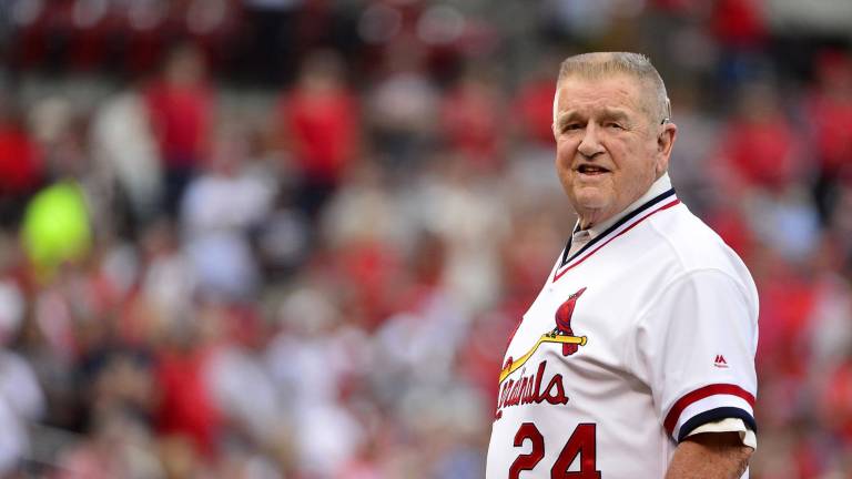 Whitey Herzog labró una carrera exitosa como mánager en la década de los 80.