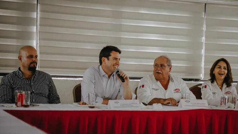 Desarrollo de la industria del mango genera bienestar a las familias del sur de Sinaloa: secretario