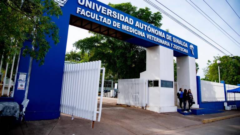 La Facultad de Veterinaria y Zootecnia de la UAS cumple cuatro décadas formando a nuevos especialistas.