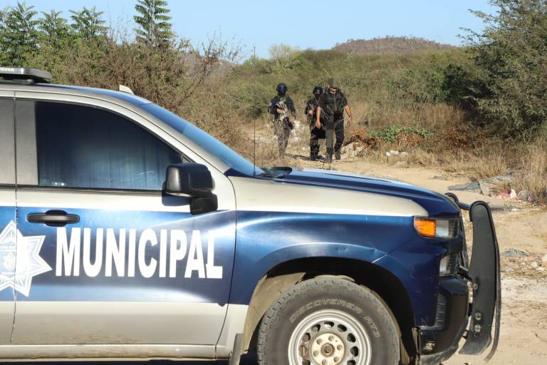Hallan a dos hombres asesinados a golpes en distintas zonas de Mazatlán