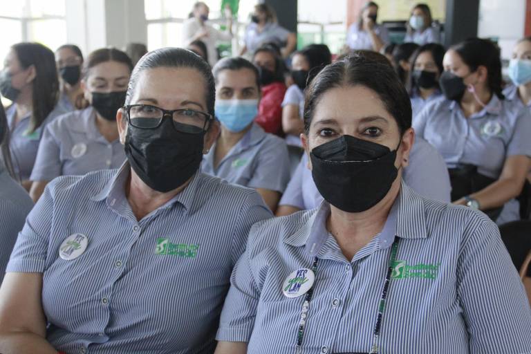 Docentes del Instituto Senda asisten al congreso Yes You Can