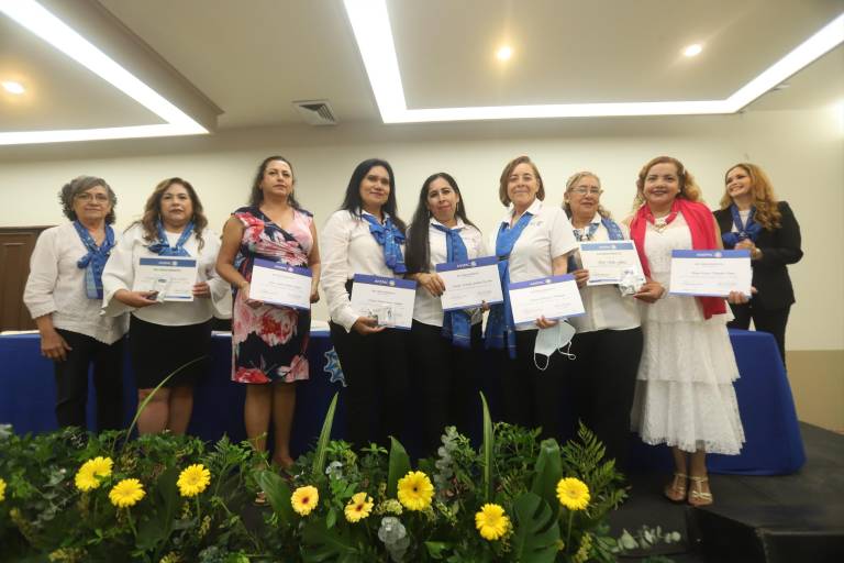 Rinde protesta Imelda Morales de Chicuate como nueva presidenta de ANSPAC Mazatlán