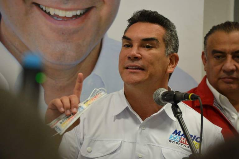 AMLO causa sismo en el PRI por Quirino; ‘Alito’ amaga con expulsar a más militantes