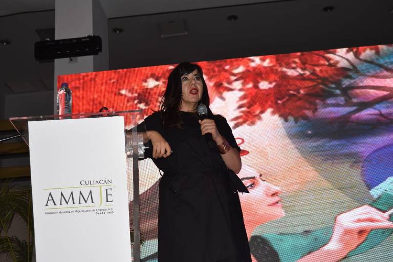 Hay que igualar la cancha entre mujeres y hombres: Tatiana Camps