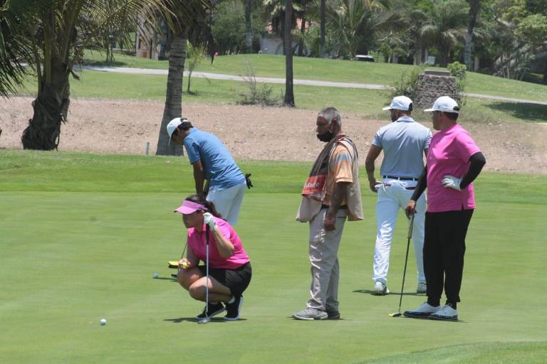 Los Higuera se llevan la corona del Torneo de Golf Alhma Medical Center