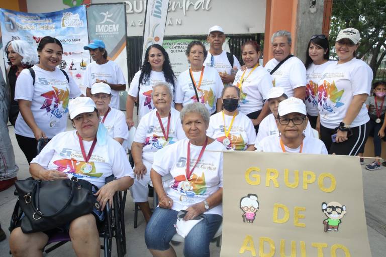 Corren a beneficio de niños con Parálisis Cerebral