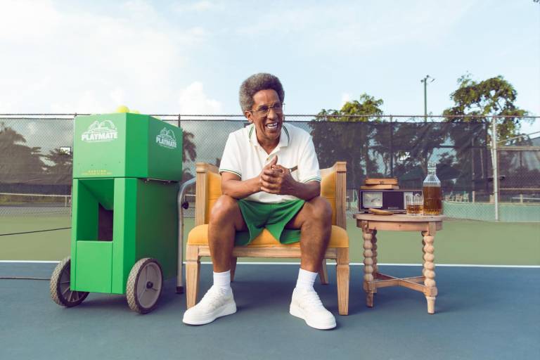 Anuncia Tego Calderón su regreso a la música