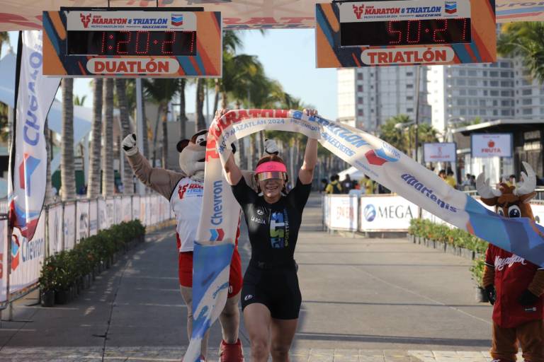 Hiram Aldrete y María Guadalupe Cháidez son los monarcas del Duatlón Pacífico Mazatlán