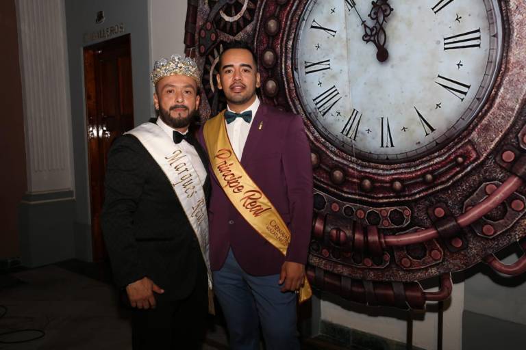 Viven la gran fiesta en la elección de Carolina, Reina del Carnaval de Mazatlán