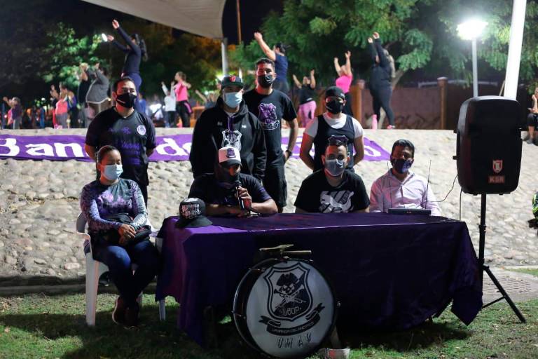 Denuncian abusos de la Policía afuera del Kraken