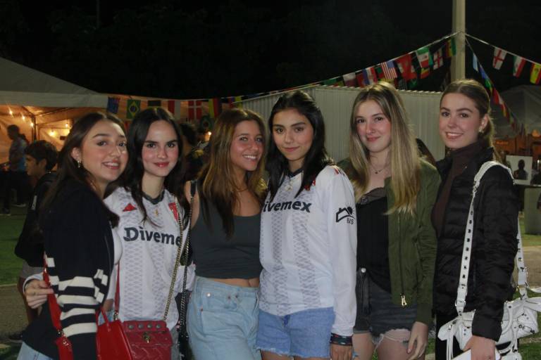 Participan estudiantes en la cuarta Copa de Futbol GSG 2022 en Culiacán