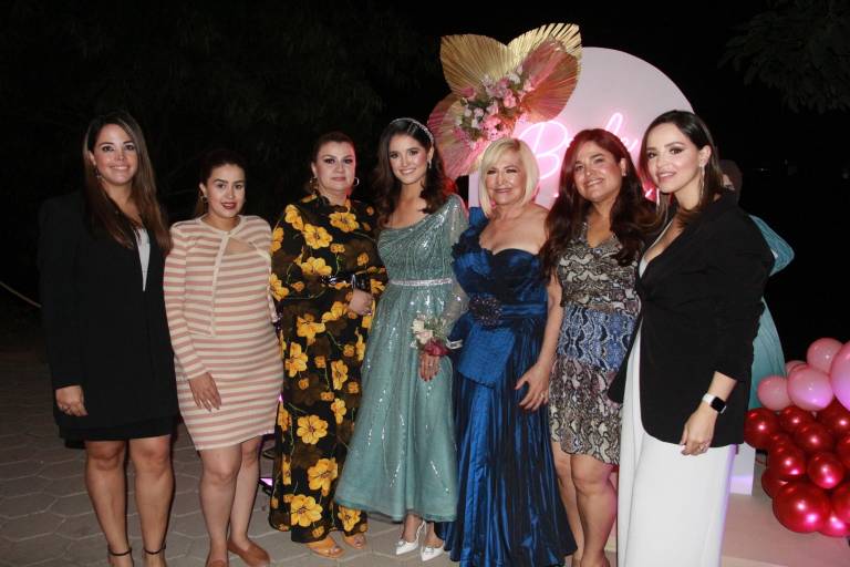 Karla Fernanda, camino al altar