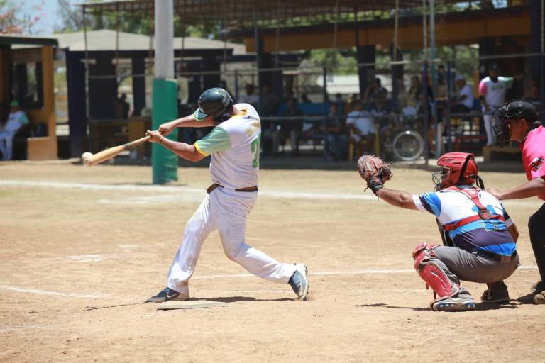 Halcones-Turismo obliga un tercer juego en final de Beisbol 40 Años