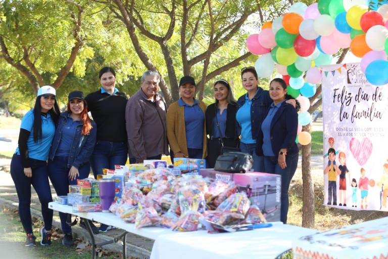 Festeja Fundación Letty Coppel el Día de la Familia