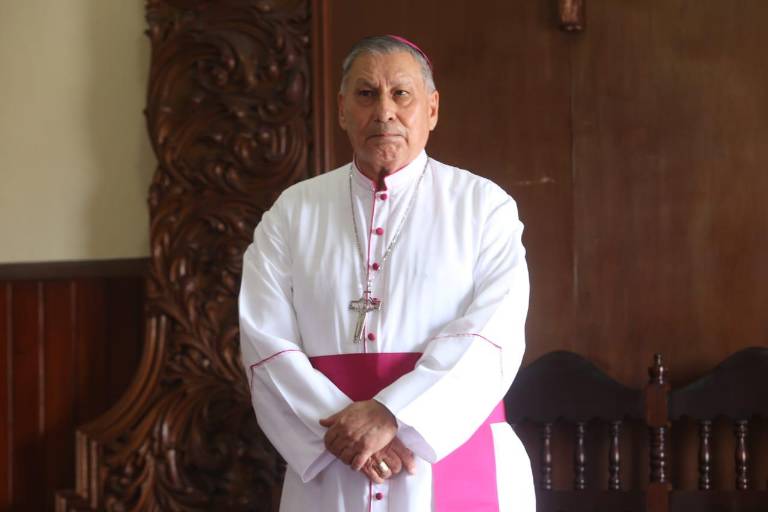 Celebra Obispo de la Diócesis de Mazatlán 50 años de ordenación sacerdotal