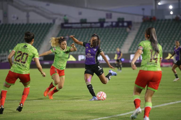 Se ponen Bravas en el Kraken y propinan segunda derrota al Mazatlán Femenil