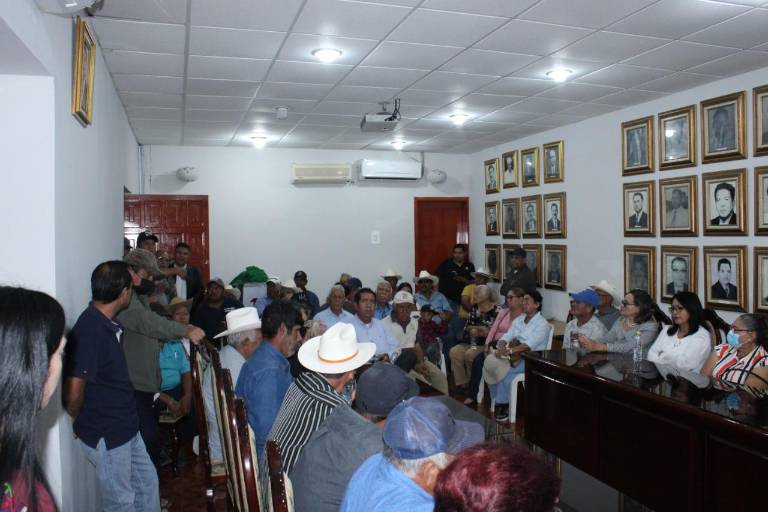 Piden ejidatarios que se reparen los caminos sacacosechas de Escuinapa