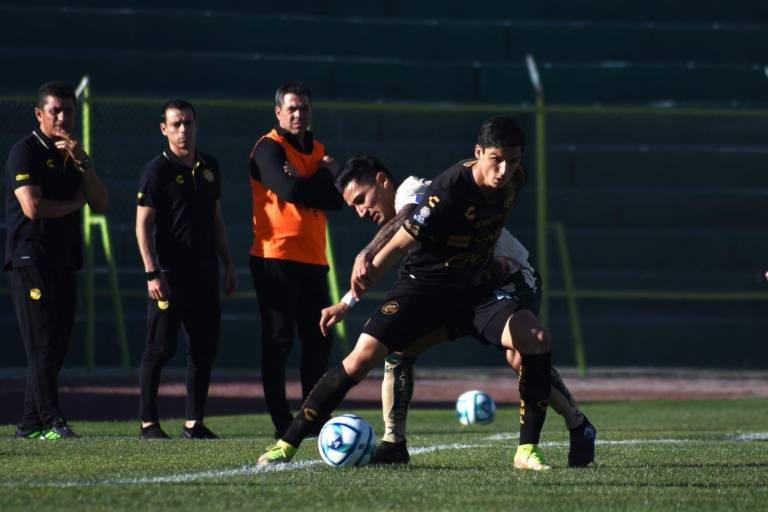 Dorados de Sinaloa vuelve a las andadas, tras caer ante Alacranes en Durango