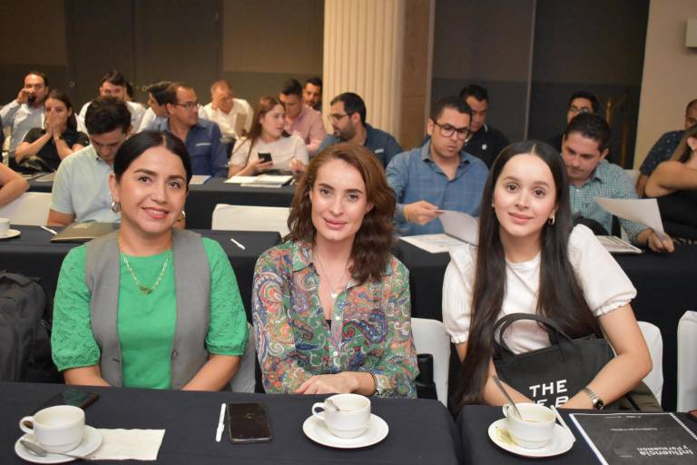 Aprenden a ser mejores empresarios y vendedores con Mauricio Benoist