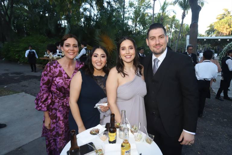 Celebran María Fernanda Clouthier y Guillermo Tejeda su unión en el Jardín Botánico