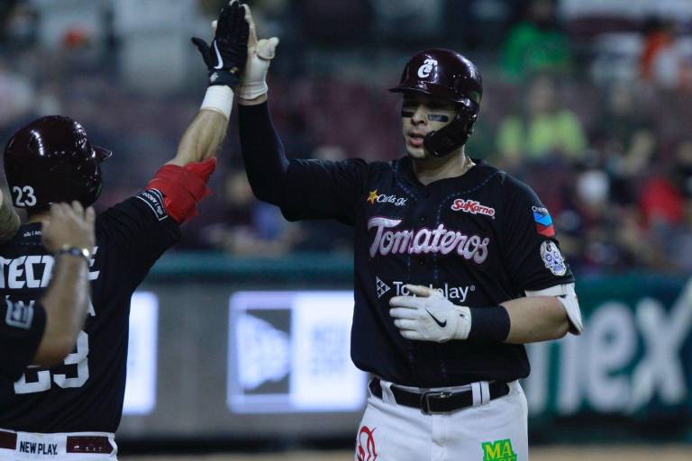 Joey Meneses fulmina a Cañeros y entrega quinta serie al hilo a Tomateros