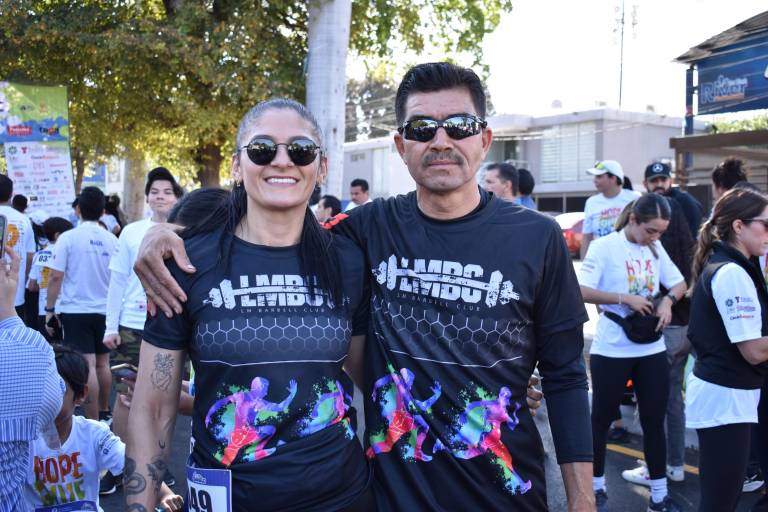 Salen sinaloenses a correr para ayudar a quien más lo necesita