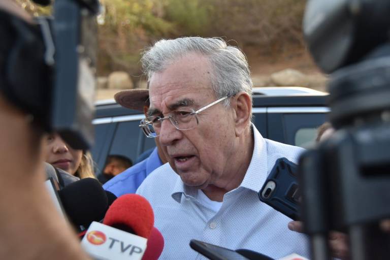 Rocha Moya evita opinar sobre denuncias contra Cuén y su hijo