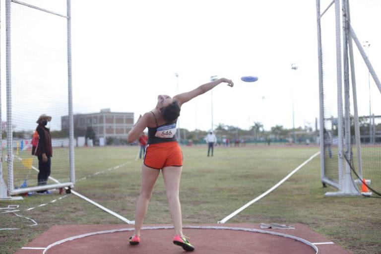 Fluye la adrenalina en el Sexto Encuentro Atlético de Pista y Campo 2022