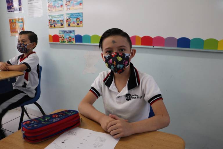 Celebran alumnos el Miércoles de Ceniza