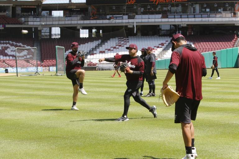 Tomateros de Culiacán pone en marcha su pretemporada