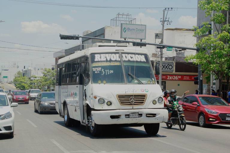 Metrobús será una pena de muerte para algunas rutas, señala líder de sindicato de chóferes; se beneficiarán solo unos cuantos