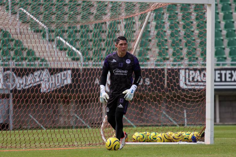 Mazatlán FC visita a Rayados en un complicado partido