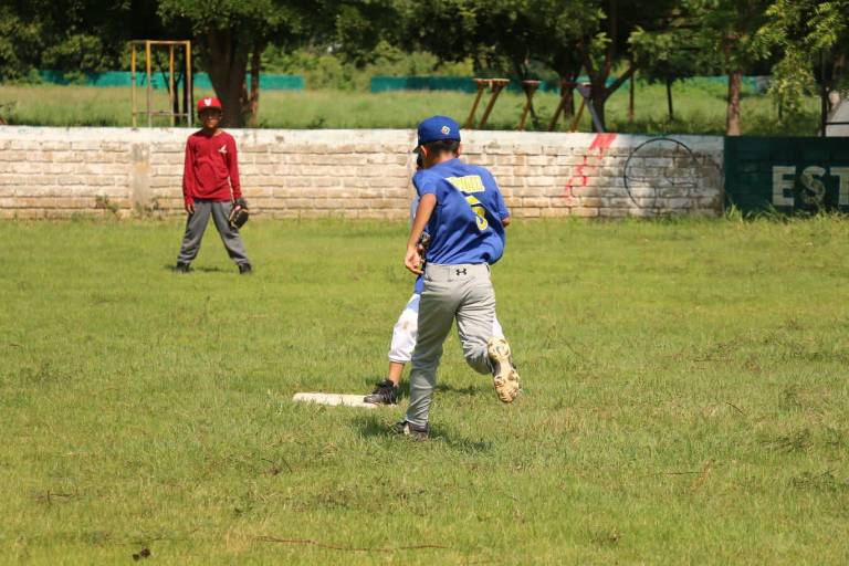 Liga Pelikanos reanudará actividades