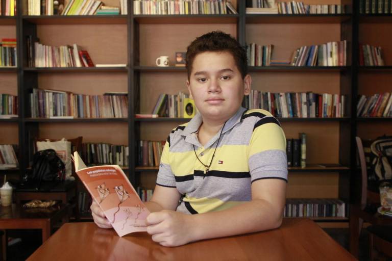 DÍA DE LA NIÑEZ: ‘Escribir poemas me hace sentir libre’, dice Jorge Eduardo Valdez Martínez