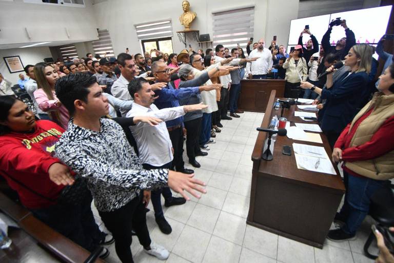 Rinden protesta síndicos y comisarios de la zona rural para el periodo 2024-2027