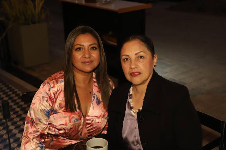 Ámbar Marbella Chicuate se despide de su soltería