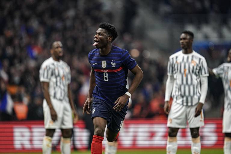 Real Madrid ficha al francés Tchouaméni por seis años