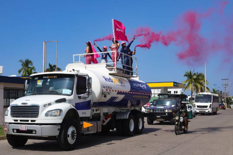 Se suma Redpetroil a la lucha contra el cáncer de mama en Mazatlán