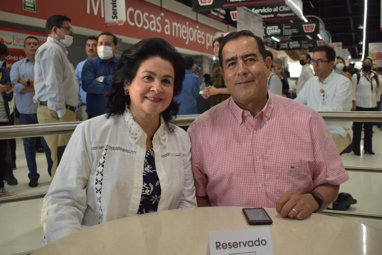 Abre Casa Ley nueva tienda en Plaza Explanada en Culiacán