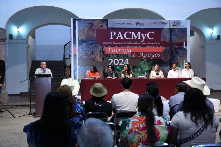 Entregan recursos del PACMyC 2024 a 41 proyectos comunitarios en 15 municipios
