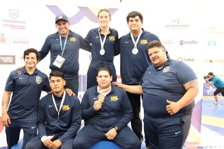 Paúl Morales lidera jornada de 4 medallas para la UAS en lucha de la Universiada Nacional