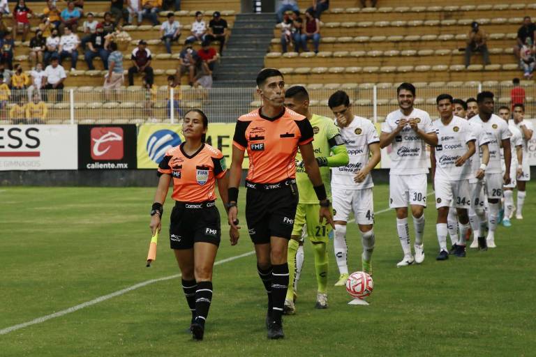 Dorados de Sinaloa chocará ante Coyotes en Tlaxcala, en busca de sus primeros puntos